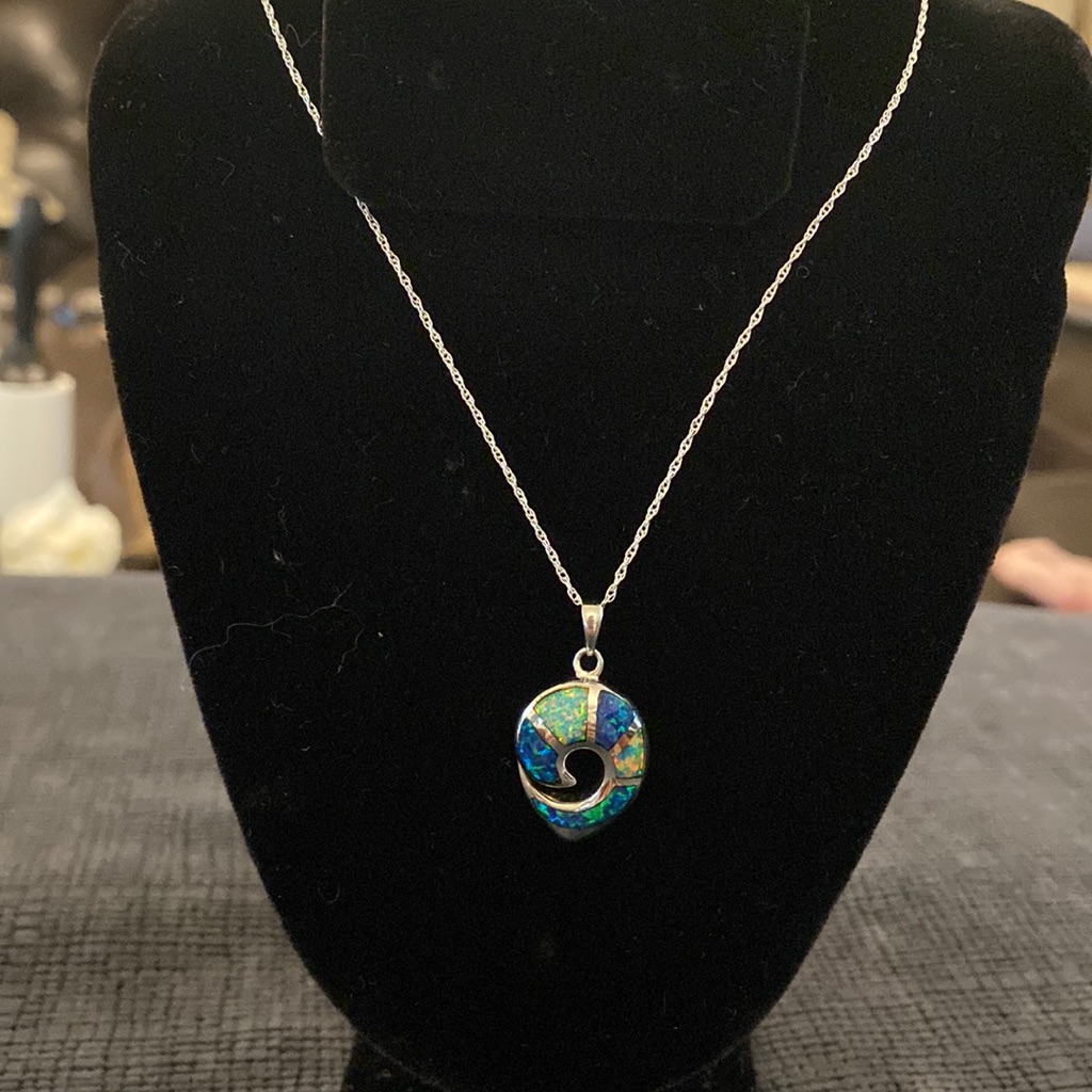 Sterling Silver Abalone Shell Necklace 69$